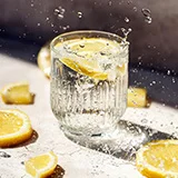 Mineralwasser (Still)
